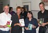 Kulturverein Obmann Johannes Authried und Bchereileiterin Birgit Rigler mit Eva Rossmann und Thomas Raab