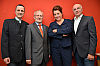 Pressefoto mit Vizebgm. Mag. Fasan, Dir. Johann Woltran (Raiba-Sponsor), Luise Kinseher und Obmann Johannes Authried